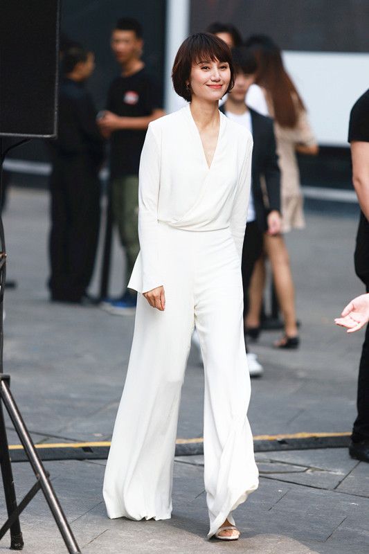 夏雨和袁泉23年婚姻成楷模,黑白穿搭神同步,影帝和影后的爱情休闲区蓝鸢梦想 - Www.slyday.coM 夏雨和袁泉23年婚姻成楷模,黑白穿搭神同步,影帝和影后的爱情休闲区蓝鸢梦想 - Www.slyday.coM