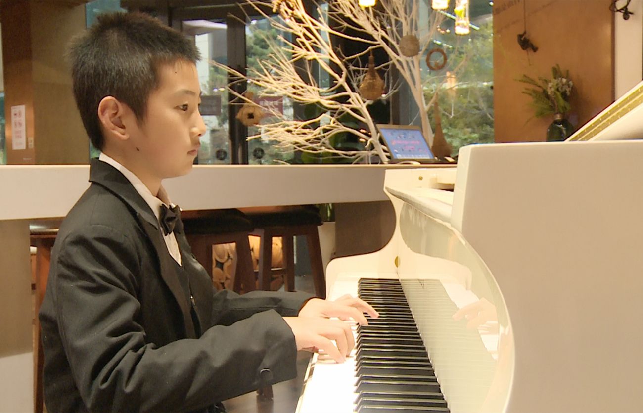 74人同台竞技 第七届"艺才之星"少儿钢琴比赛在长沙奏响|少儿|钢琴