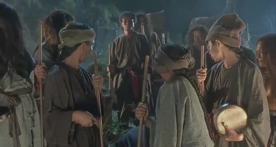 苏乞儿参加丐帮帮主大会上台就直接睡觉把对手都整懵了