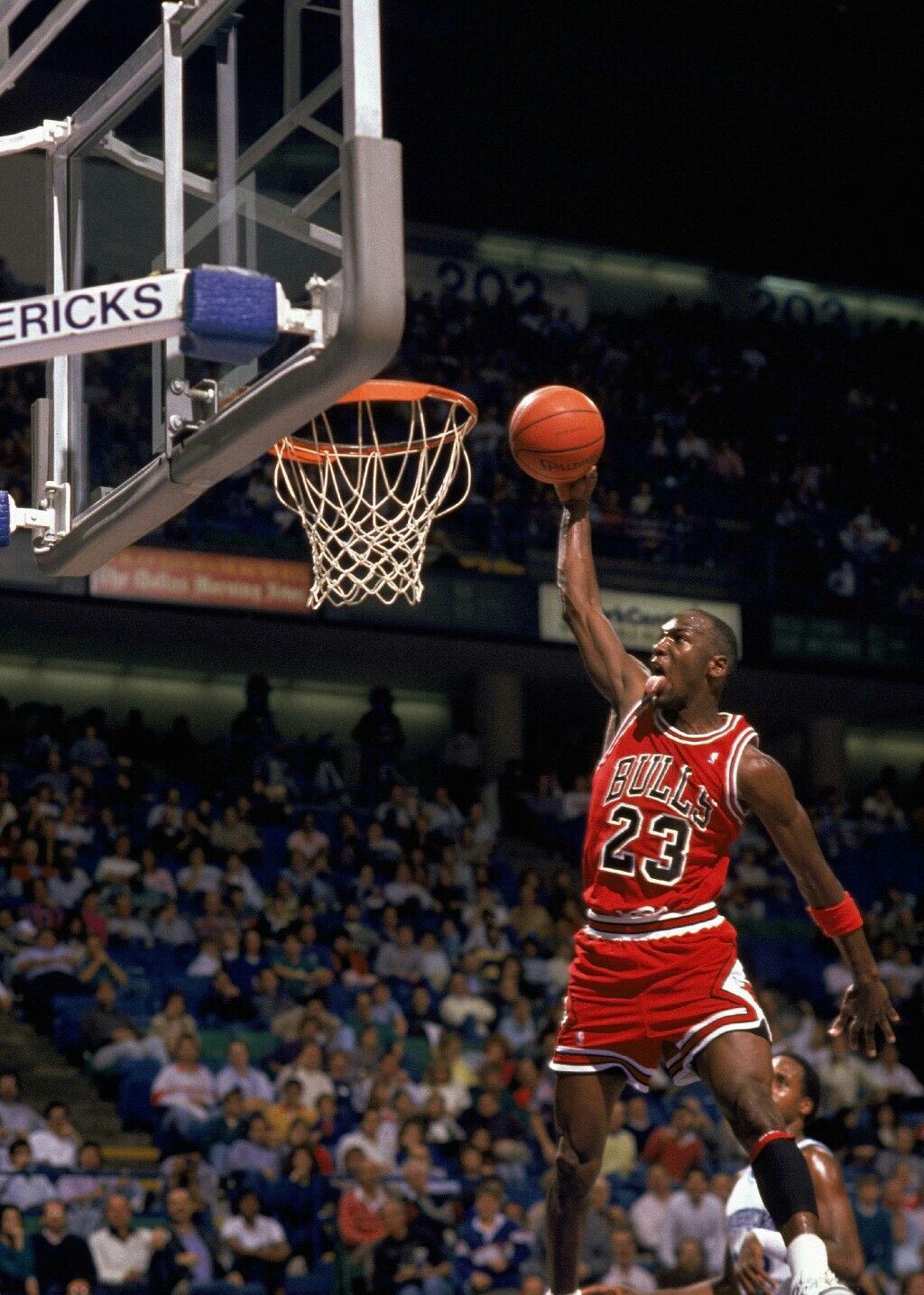 1 / 5 1,迈克尔·乔丹(1993年nba总决赛mvp)乔丹在他获得第三个总冠军