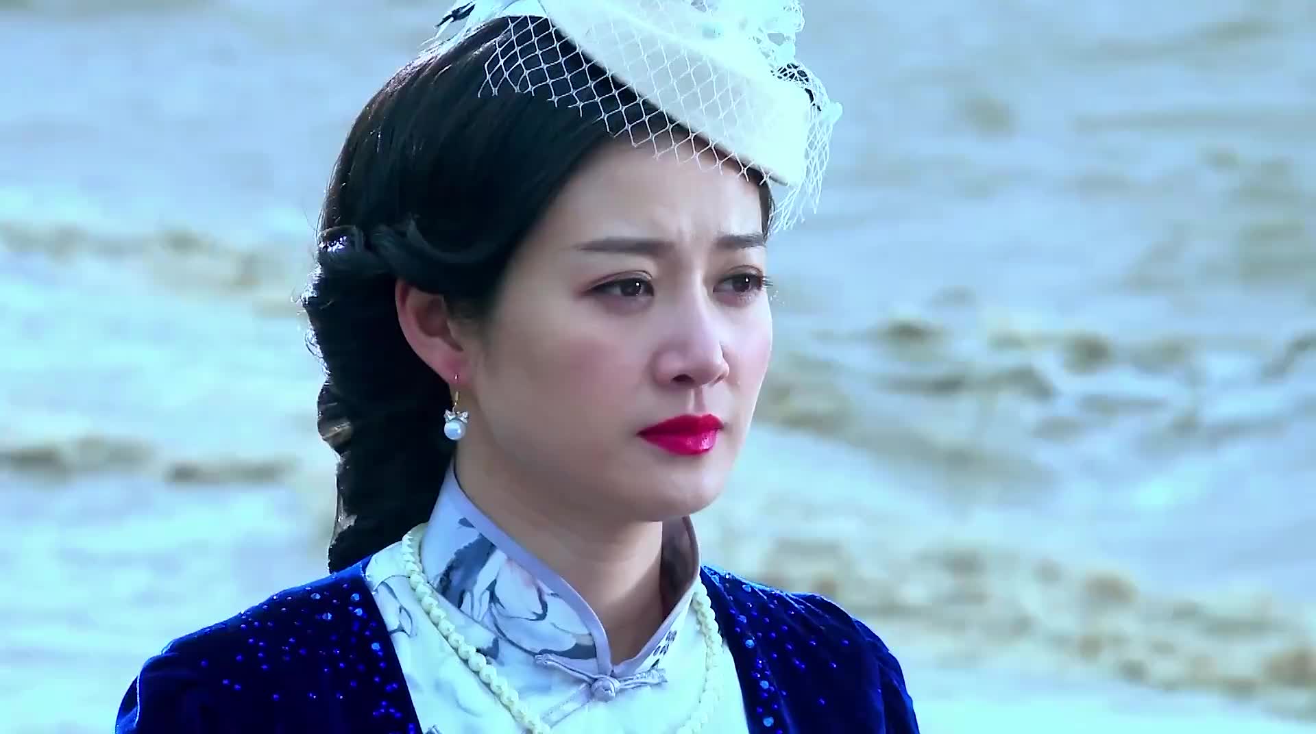 黎明破晓前周大壮烈牺牲周嫂回想起他的好伤心欲绝