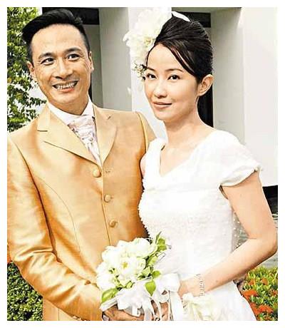 相信大家都认识王丽萍,她的丈夫吴镇宇在演艺圈发展了很多年,如今不少