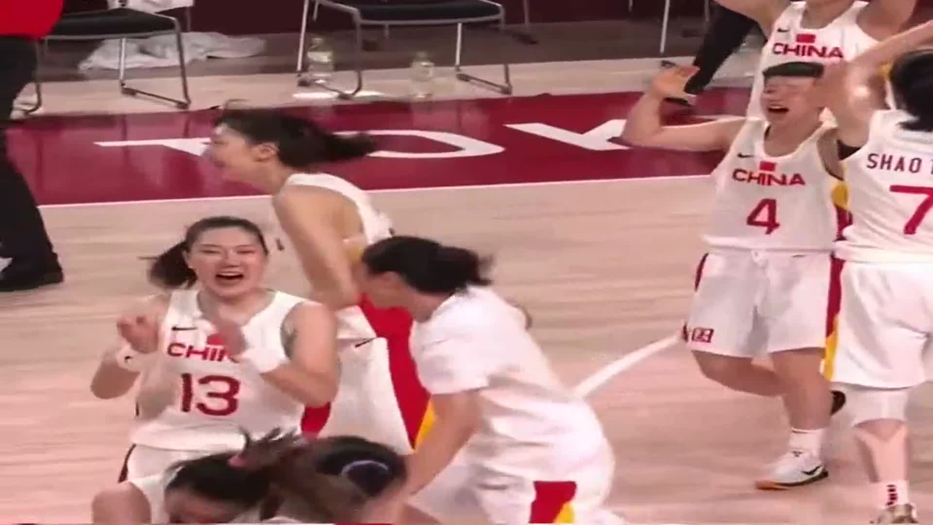 时隔九年中国女篮挺进奥运会八强，姚明也开心的像个孩子！休闲区蓝鸢梦想 - Www.slyday.coM