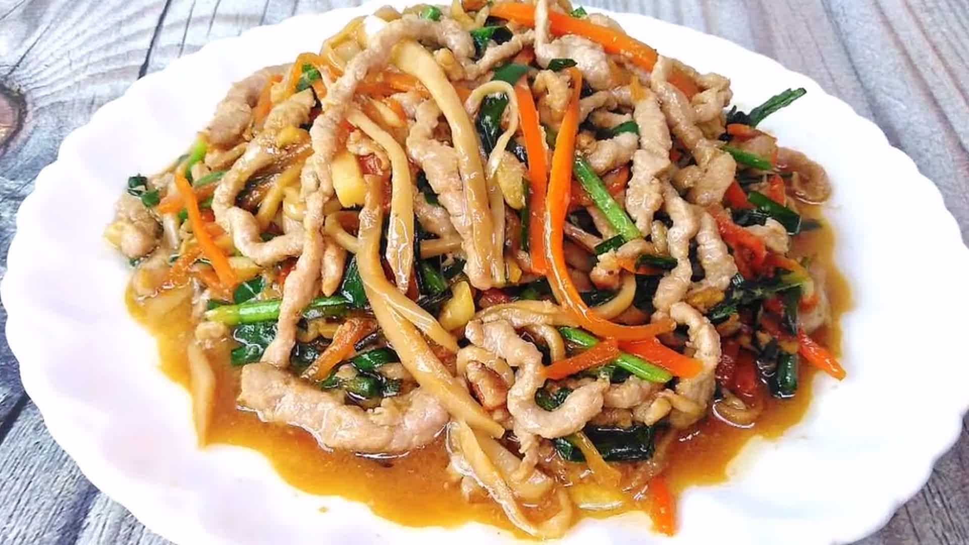 杏鲍菇炒肉丝怎么做才好吃教你懒人做法简单营养美味好解馋