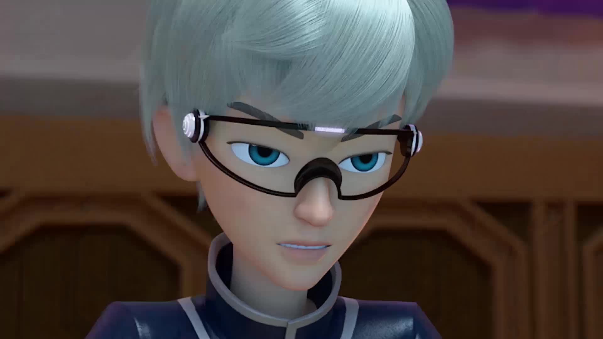 编码学院:小白战斗就是强,和小黑打得不可开交,这多危险啊