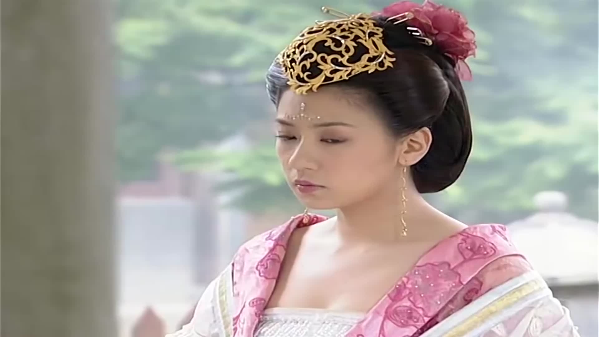 至尊红颜媚娘逼问东施的主谋东施情急之下竟甩锅给了他