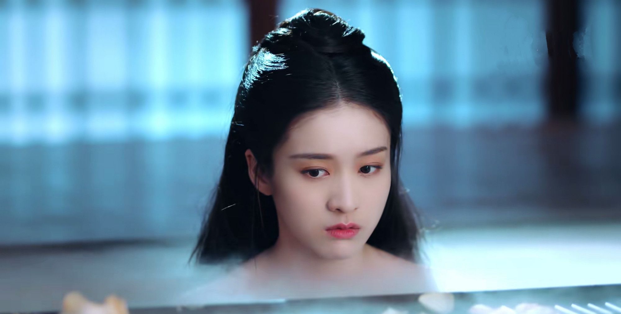 1 / 11 张雪迎在电视剧《白发皇妃》中造型在线,十分美丽,这部电视剧