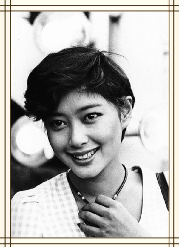 昭和美人夏目雅子 因演绎女唐僧而一夜成名 简约穿搭成经典 夏目雅子 美人 唐僧 新浪新闻 昭和美人夏目雅子 因演绎女唐僧而一夜成名 简约穿搭成经典 夏目雅子 美人 唐僧 新浪新闻