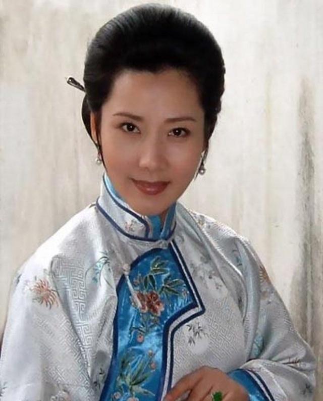 大宅门里杨九红的原型一直没有被同仁堂接纳还不如剧中人