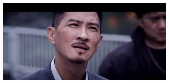 他是最"惨"影帝,公众场合从不敢说自己的名字,说了就会被嘲笑