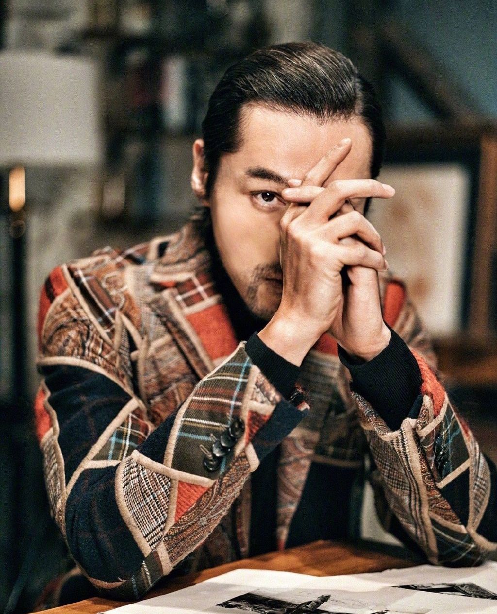 成熟男人的魅力,胡歌复古油头帅气写真_高清图集_新浪网