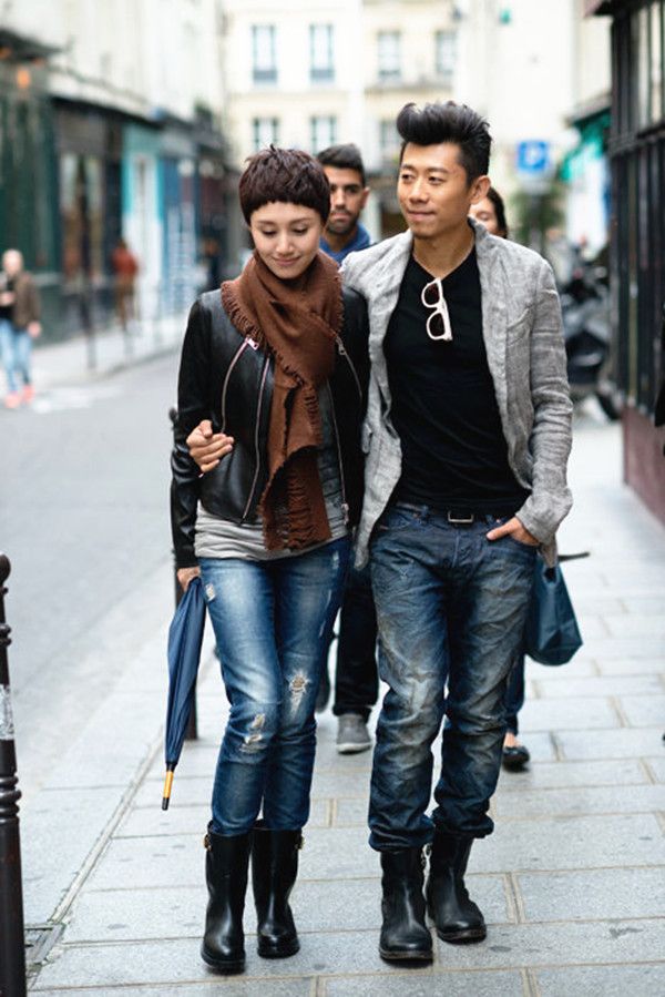 夏雨和袁泉23年婚姻成楷模,黑白穿搭神同步,影帝和影后的爱情休闲区蓝鸢梦想 - Www.slyday.coM 夏雨和袁泉23年婚姻成楷模,黑白穿搭神同步,影帝和影后的爱情休闲区蓝鸢梦想 - Www.slyday.coM