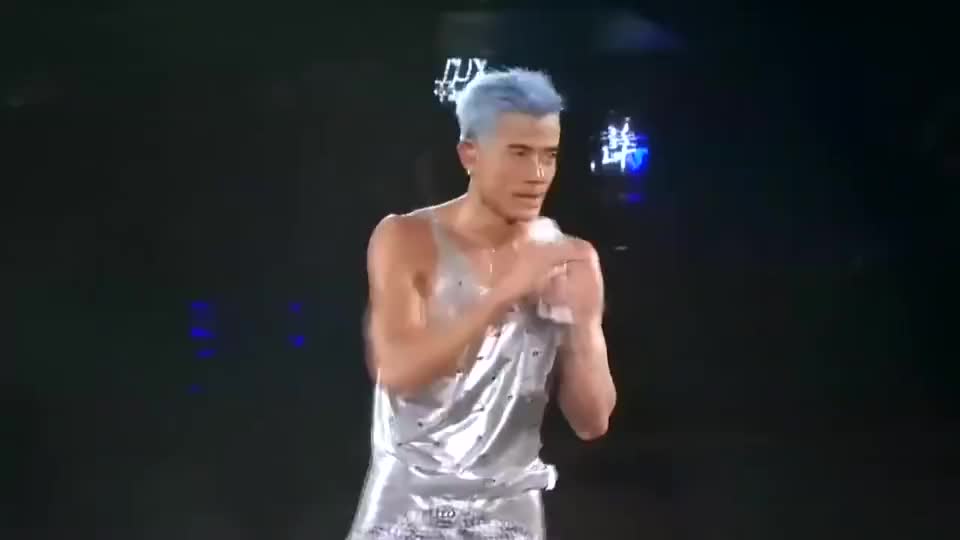 å¤©çŽ‹æžœç„¶æ˜¯å¤©çŽ‹ è¶…è¶Šä¸äº† éƒ­å¯ŒåŸŽè¿™èº«æç§'æ€å°é²œè‚‰