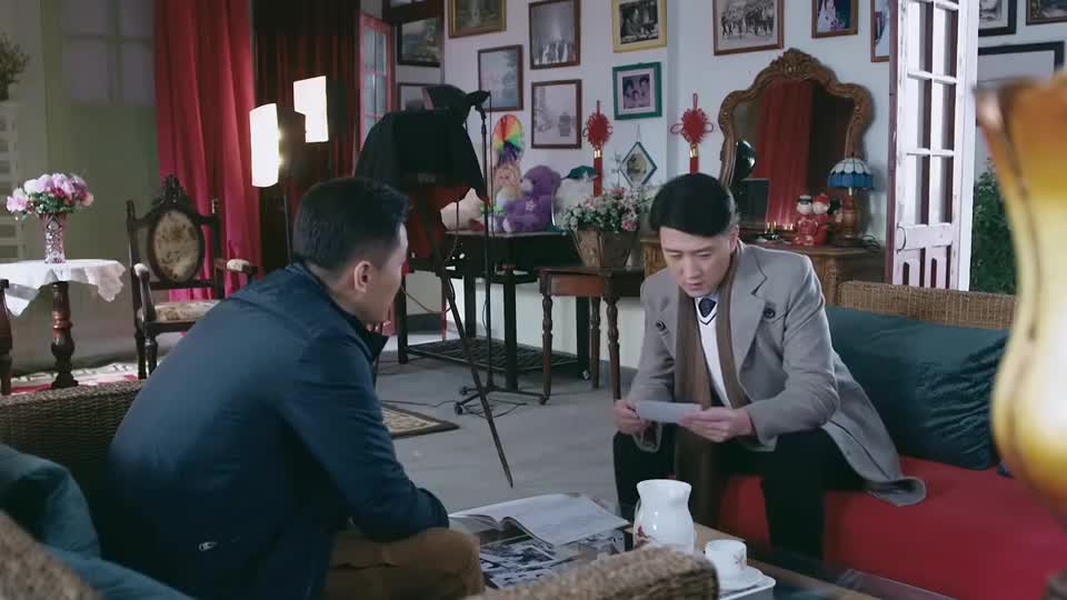 司梦南让苏扬看了全家福苏扬却并不在意