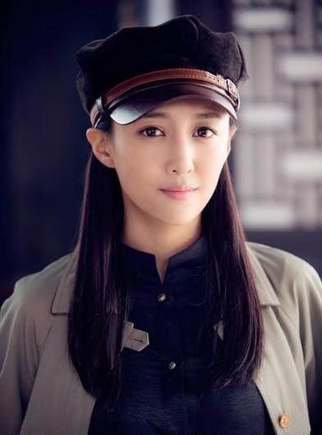 她是最美的女匪首,却在24岁的时候被枪决|张素贞|土匪|大龙_新浪新闻