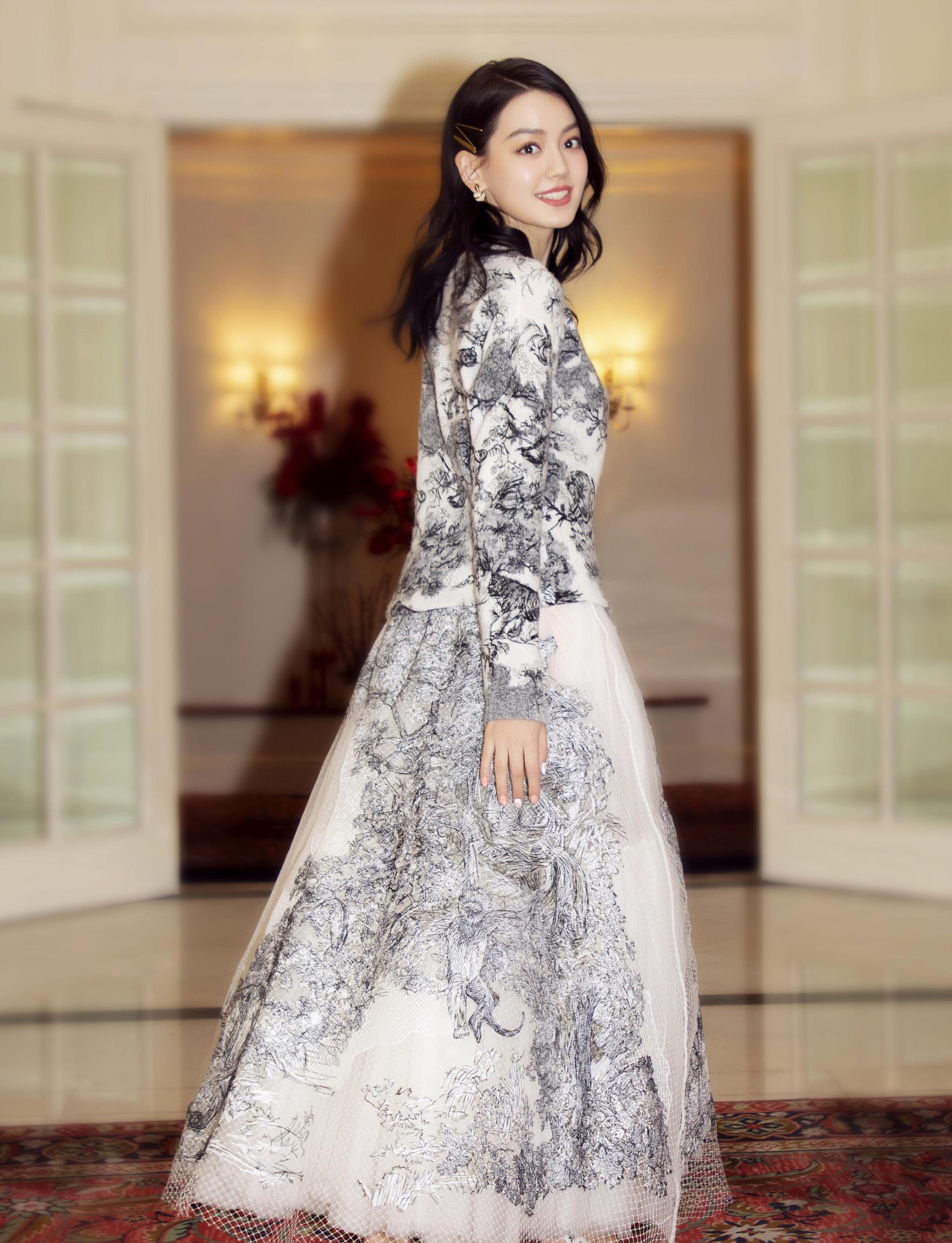 女神李诗颖:第6147期气质潮流美图欣赏_高清图集_新浪网