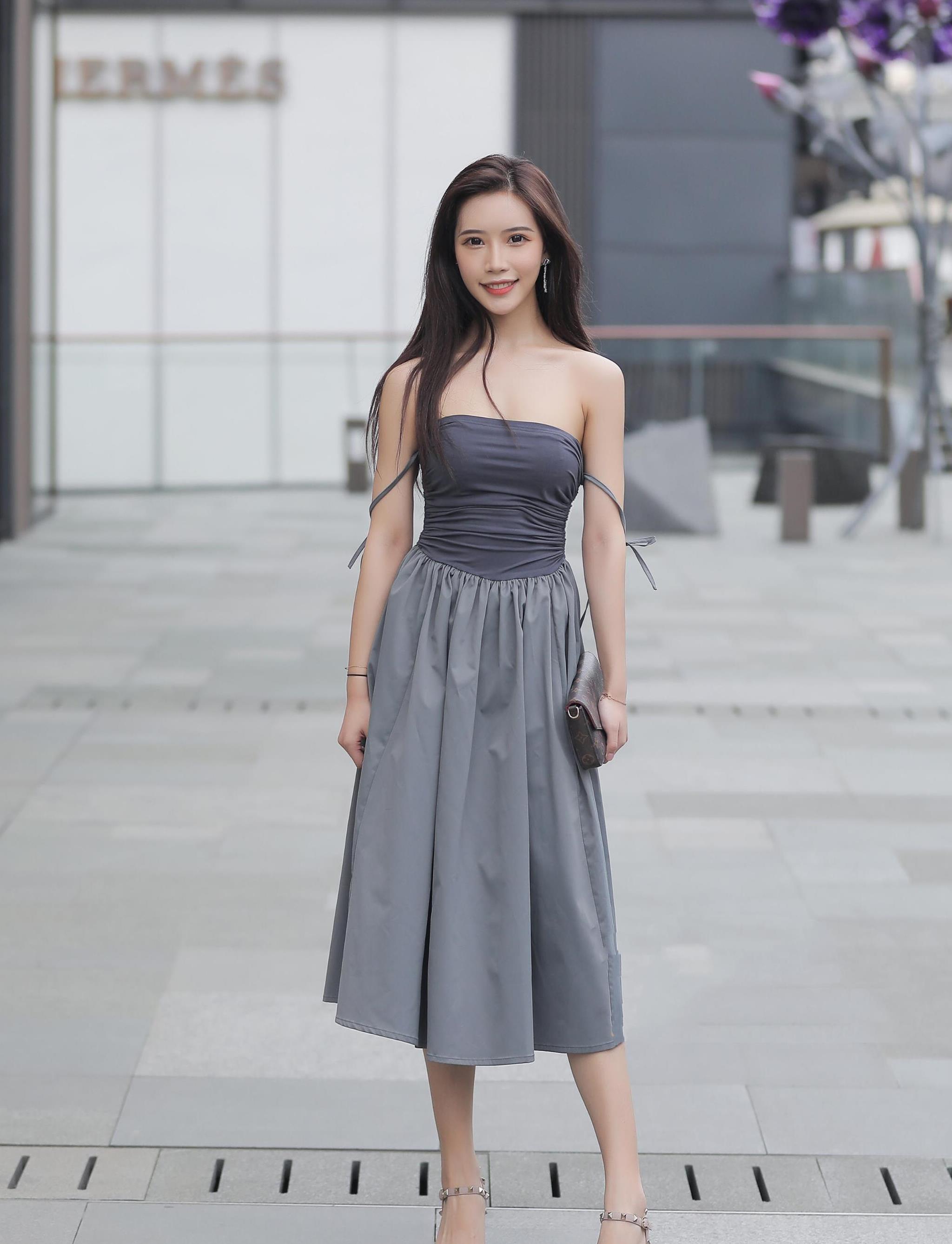 成都太古里禁止街拍!网友:手机里美女少了一大半