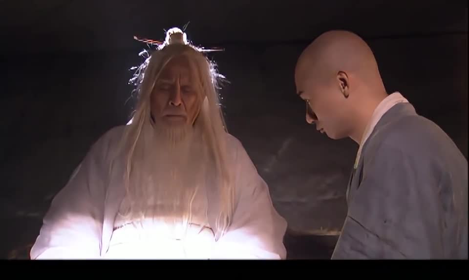 天龙八部:无崖子交代完事情,哈哈大笑几声,就这么死了!