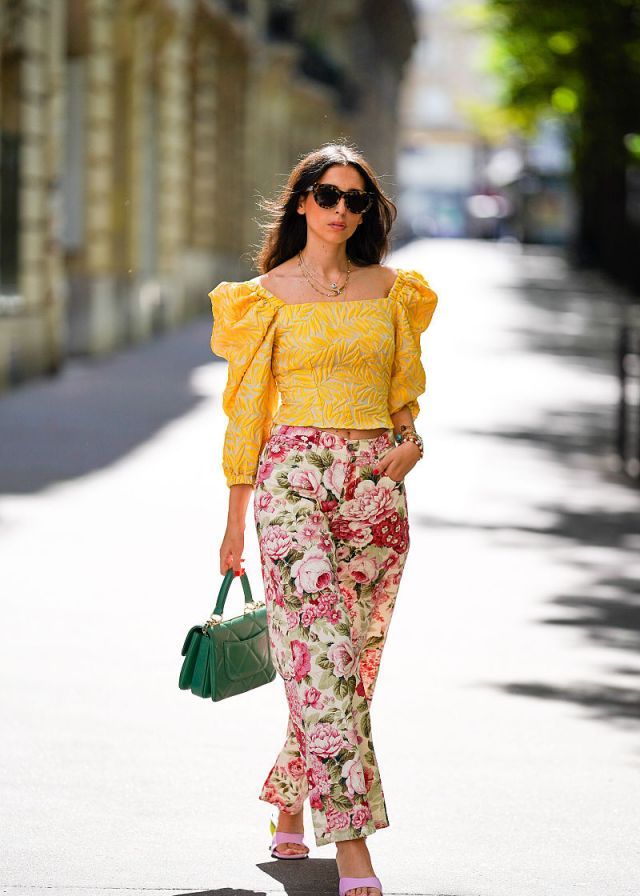 法国风情泡泡袖提花上衣 碎花阔腿裤明艳动人_高清图集_新浪网