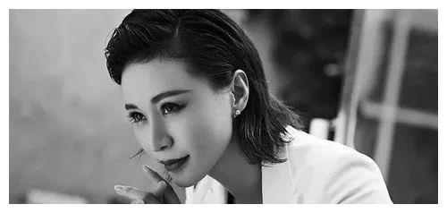 之后,是杨雨婷被荣飞的角色所吸引.