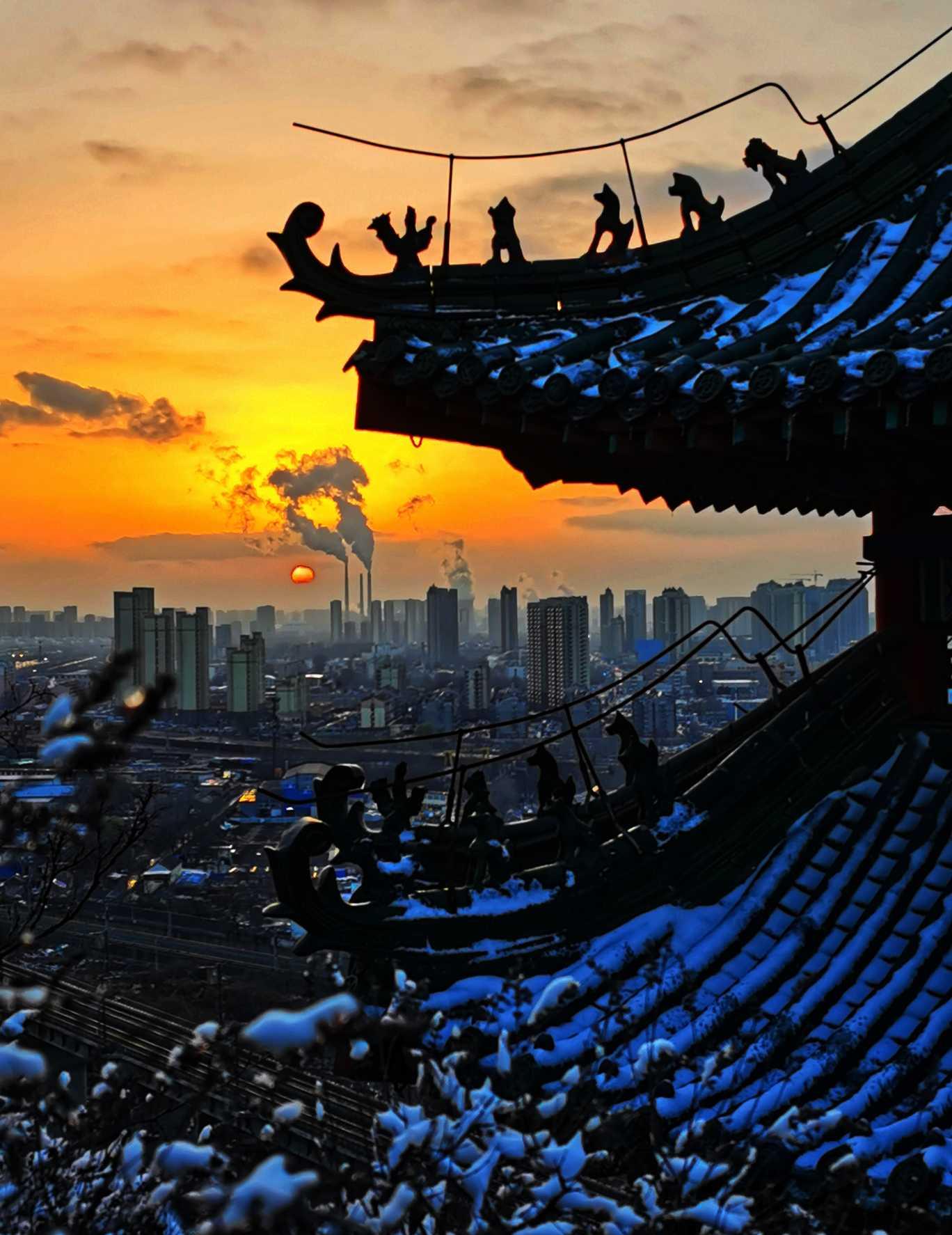 雪后济南鲍山,黄昏落日惊艳了初春!