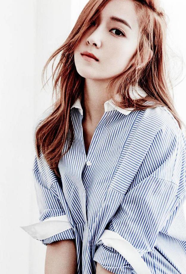 超美郑秀晶:第6898期时尚潮流美图欣赏