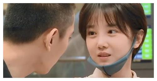 公开表白,大方亲吻!于小彤能给的浪漫都给了,到头来是一场空