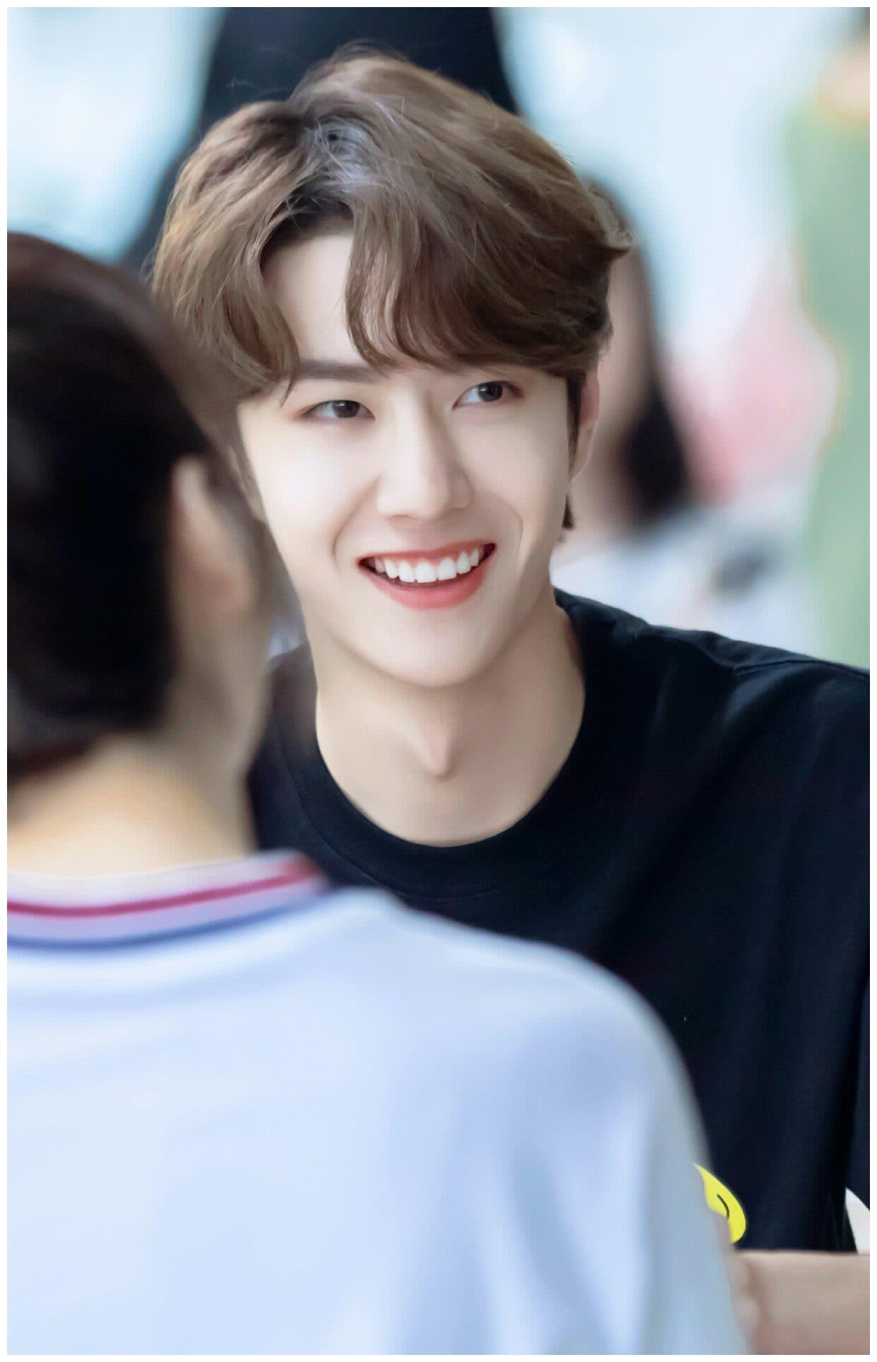 王一博入选2020中国最具"颜响力"100张面孔!评选维度量身定做