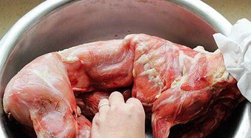 法国人有鹅肝，<a href=