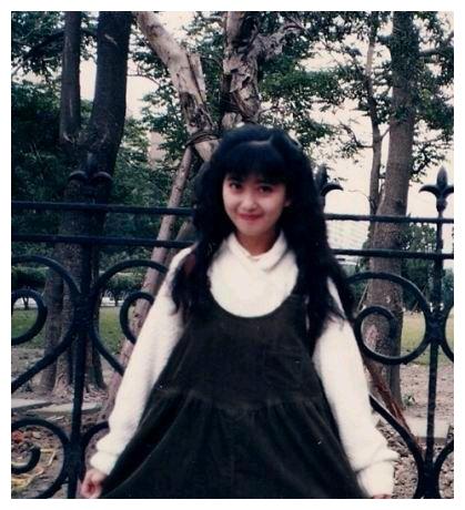 杨钰莹年轻时究竟有多美毫不夸张搁现在颜值吊打当红90后