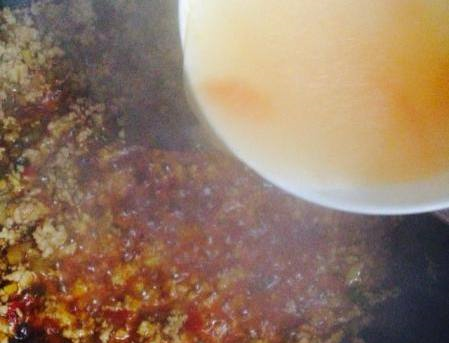 今天妈妈烧的茄子,味道跟饭店差不多,不油腻很入味一盘都吃光了休闲区蓝鸢梦想 - Www.slyday.coM 今天妈妈烧的茄子,味道跟饭店差不多,不油腻很入味一盘都吃光了休闲区蓝鸢梦想 - Www.slyday.coM