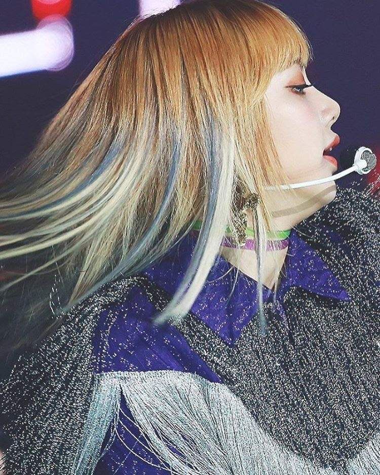 30多张blackpink lisa的侧脸图片 lisa惊艳侧颜照有多美?