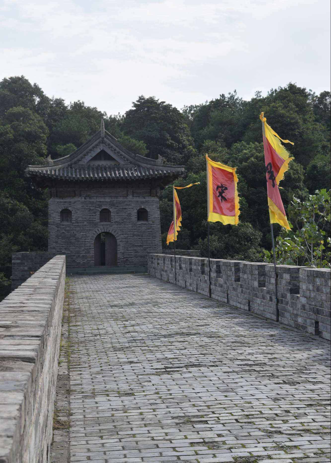 《琅琊榜》电视剧中的金陵城,取景地就在象山影视城的襄阳城_高清图集