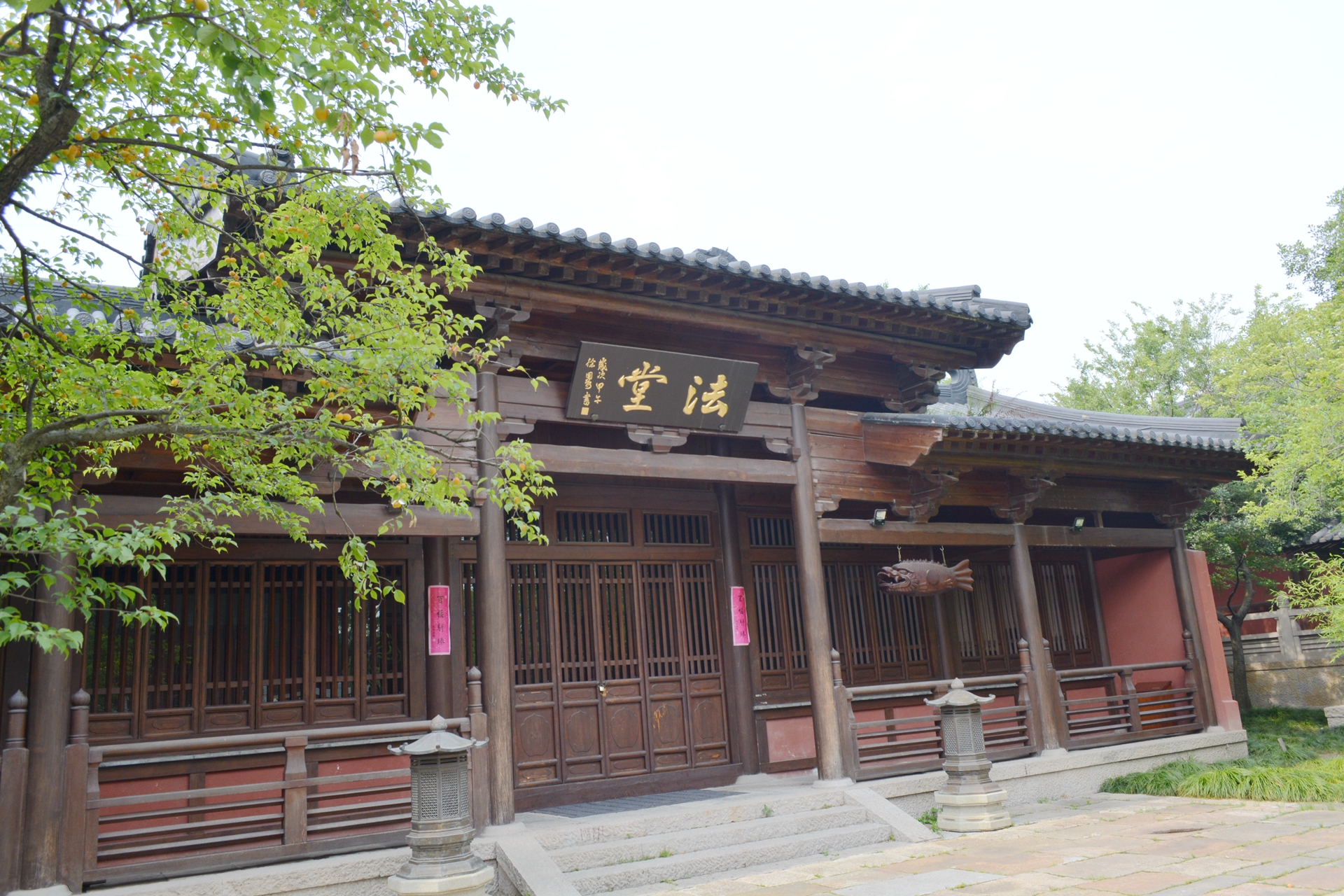 如果在上海呆的够久来这里看看吧不要再说上海没有历史