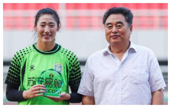 表现曾闪耀大赛|高红|彭诗梦|中国女足_新浪新闻