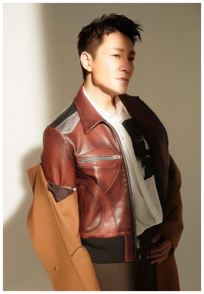 俩人都演狗,一个演成了影帝!他却沦为了配角,至今无人认识!