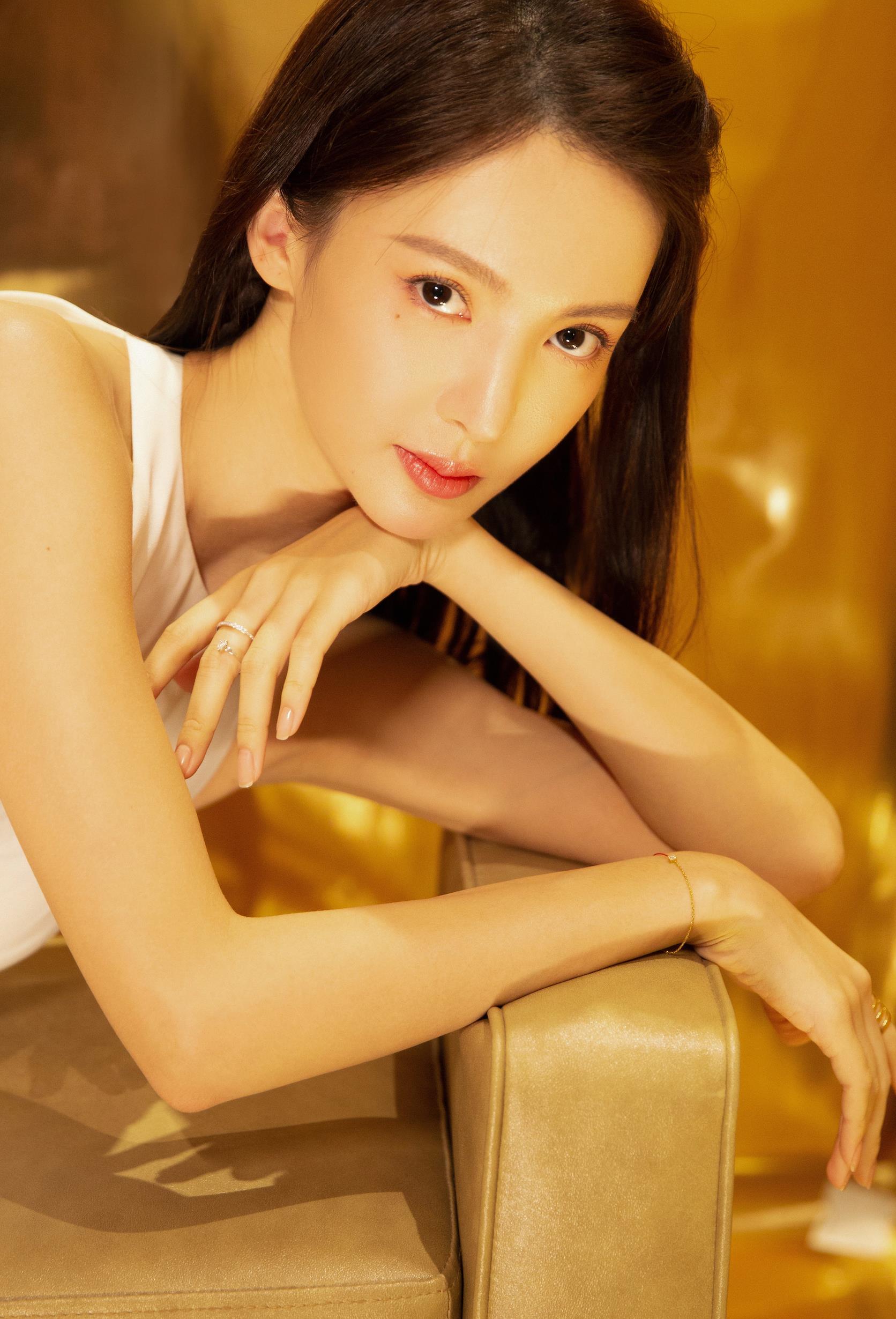 超美金晨第4033期时尚潮流穿搭欣赏