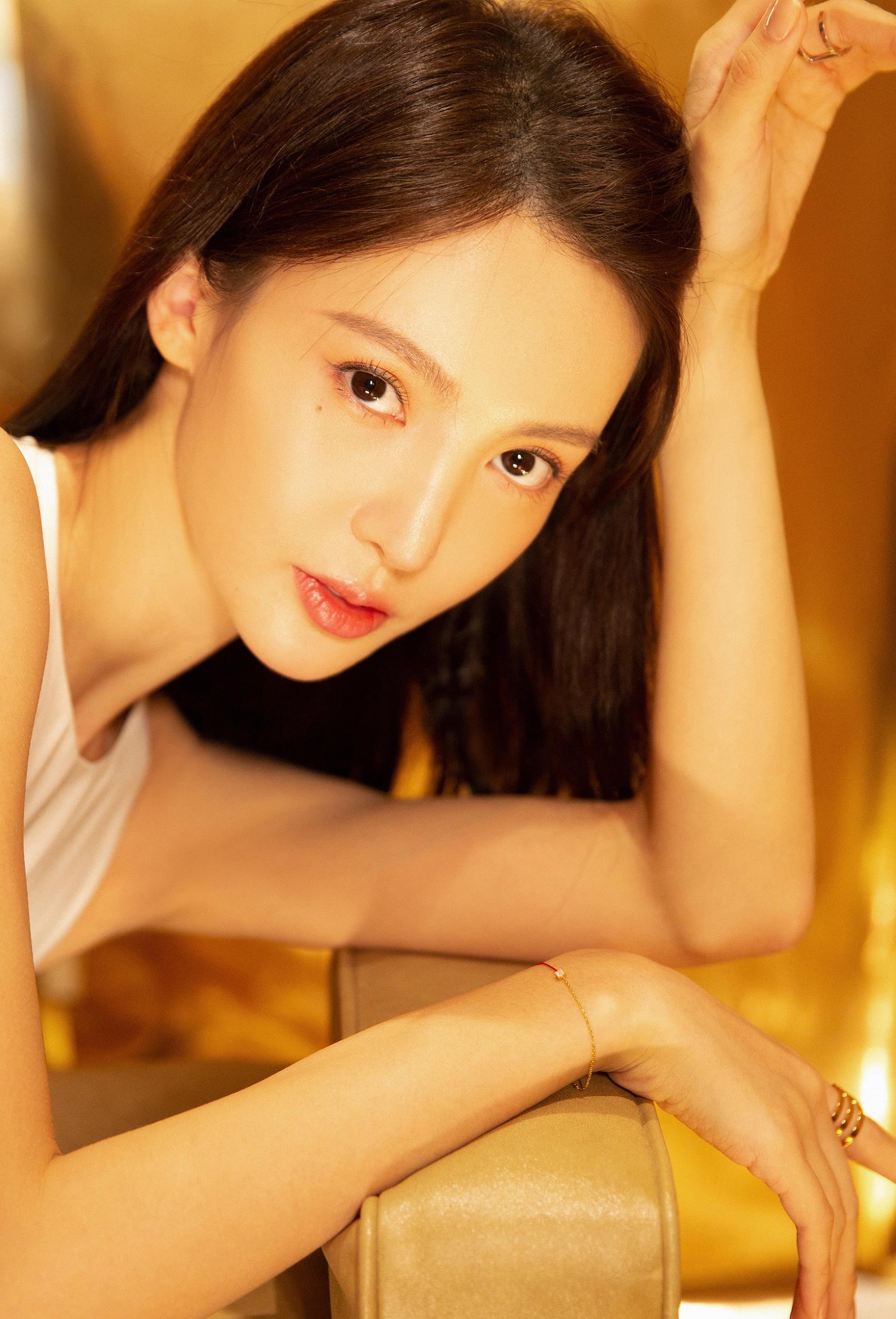 超美金晨第4033期时尚潮流穿搭欣赏