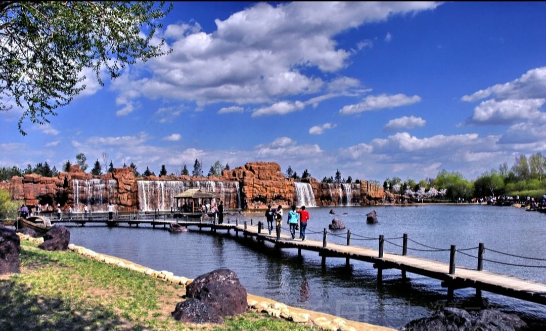 哈尔滨太阳岛风景区,全国5a级景区,景色秀美原野风光质朴粗矿