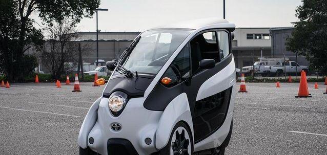 丰田打造的"倒三轮",城市代步神器,车宽不足1米身形灵活