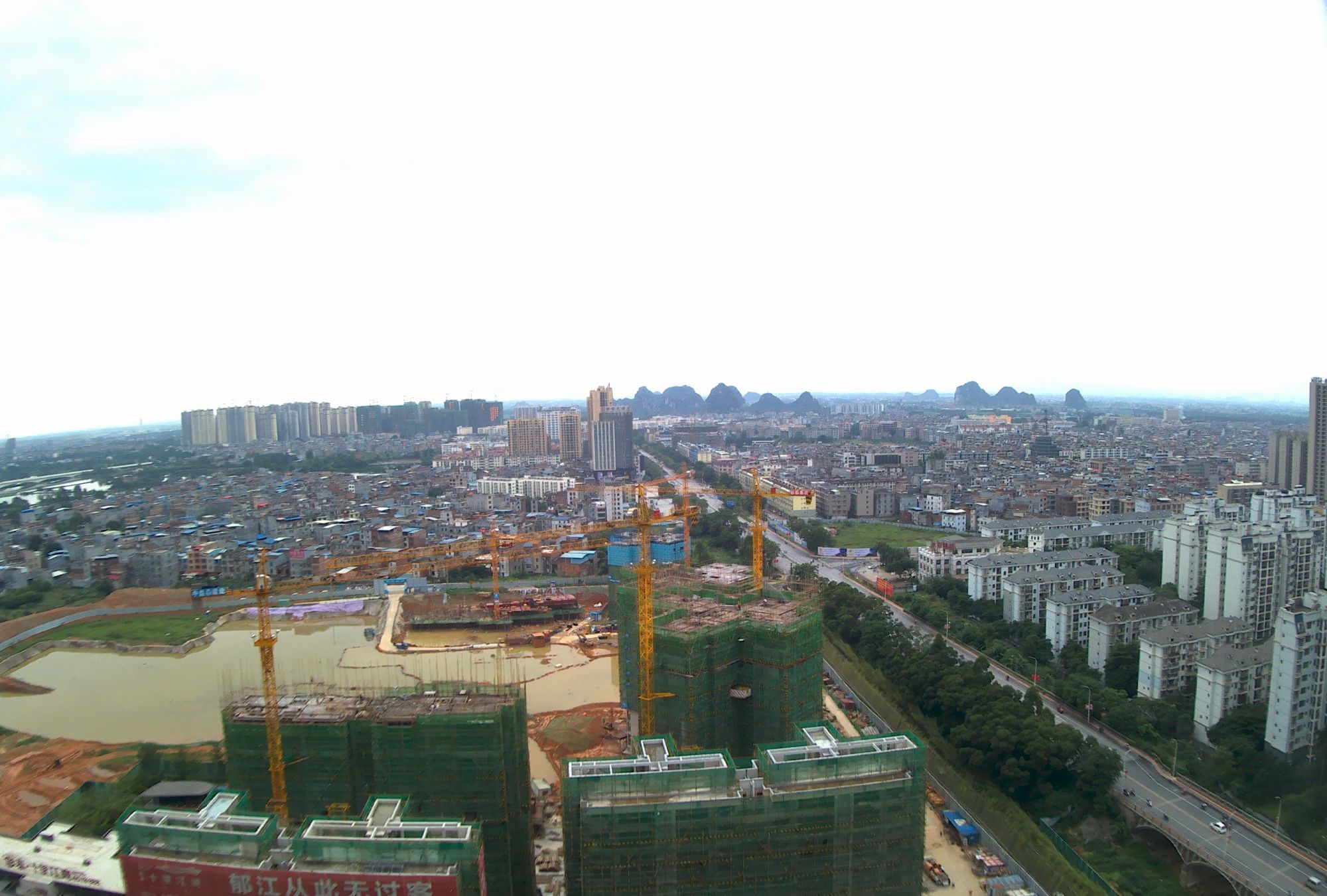 1 / 9 港南区是广西贵港市辖区