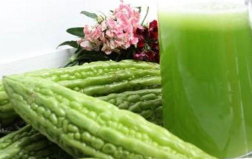 苦瓜“瘦身”是吃熟的还是吃生的?很多人弄反,难怪越吃越胖休闲区蓝鸢梦想 - Www.slyday.coM 苦瓜“瘦身”是吃熟的还是吃生的?很多人弄反,难怪越吃越胖休闲区蓝鸢梦想 - Www.slyday.coM