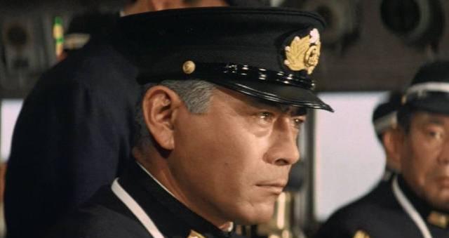 二战时,日军将领山本五十六是如何被击毙的?