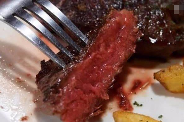原来从牛排里流出来的“血水”不是“血”!真的长见识了休闲区蓝鸢梦想 - Www.slyday.coM 原来从牛排里流出来的“血水”不是“血”!真的长见识了休闲区蓝鸢梦想 - Www.slyday.coM