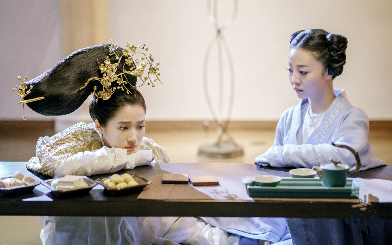 《凤囚凰》关晓彤饰演女主刘楚玉_高清图集_新浪网