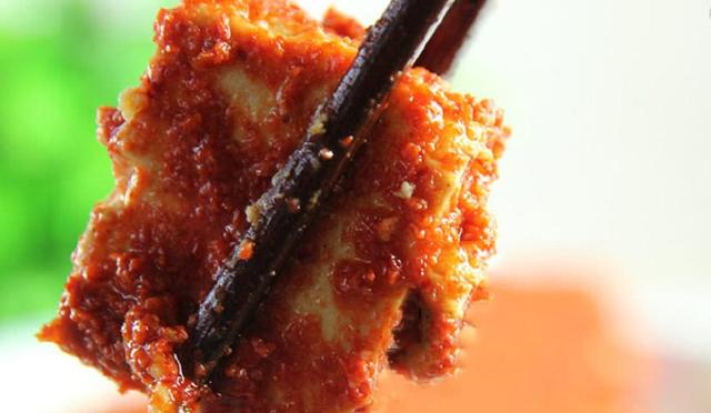 让老外“疯狂”的4大中国美食，第一种就把贝爷给吃“哭”了休闲区蓝鸢梦想 - Www.slyday.coM