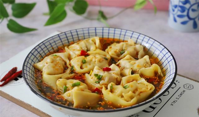 酸汤馄饨好不好吃,汤汁是关键,教你调制方法,酸辣开胃,太香了|馄饨