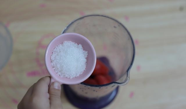 别再给孩子买果冻了,自己在家就能做,零添加更健康,营养又好吃休闲区蓝鸢梦想 - Www.slyday.coM 别再给孩子买果冻了,自己在家就能做,零添加更健康,营养又好吃休闲区蓝鸢梦想 - Www.slyday.coM