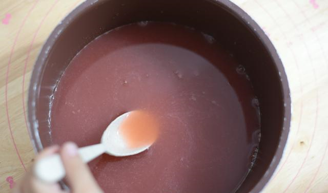 别再给孩子买果冻了,自己在家就能做,零添加更健康,营养又好吃休闲区蓝鸢梦想 - Www.slyday.coM 别再给孩子买果冻了,自己在家就能做,零添加更健康,营养又好吃休闲区蓝鸢梦想 - Www.slyday.coM