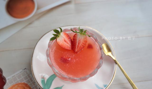 别再给孩子买果冻了,自己在家就能做,零添加更健康,营养又好吃休闲区蓝鸢梦想 - Www.slyday.coM 别再给孩子买果冻了,自己在家就能做,零添加更健康,营养又好吃休闲区蓝鸢梦想 - Www.slyday.coM